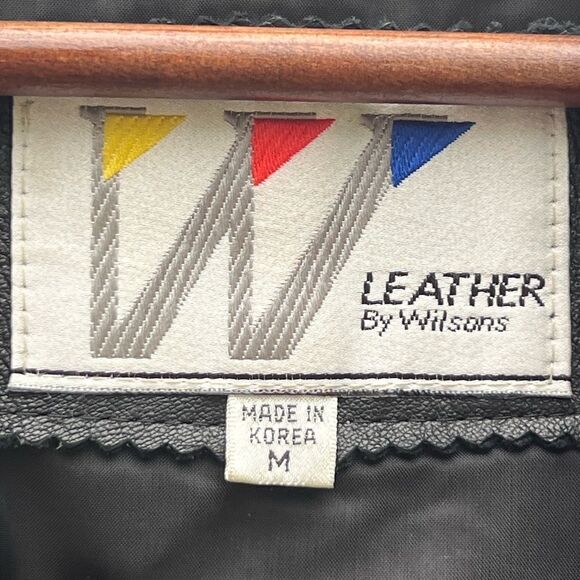 Vintage Women’s Leather by Wilson trench coat single snap closure size Medium - Picture 3 of 9